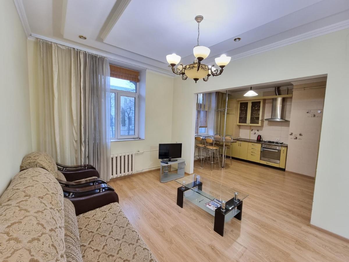 Stefan Cel Mare Boulevard Ultracentral Apartments In The Center Chişinǎu Buitenkant foto