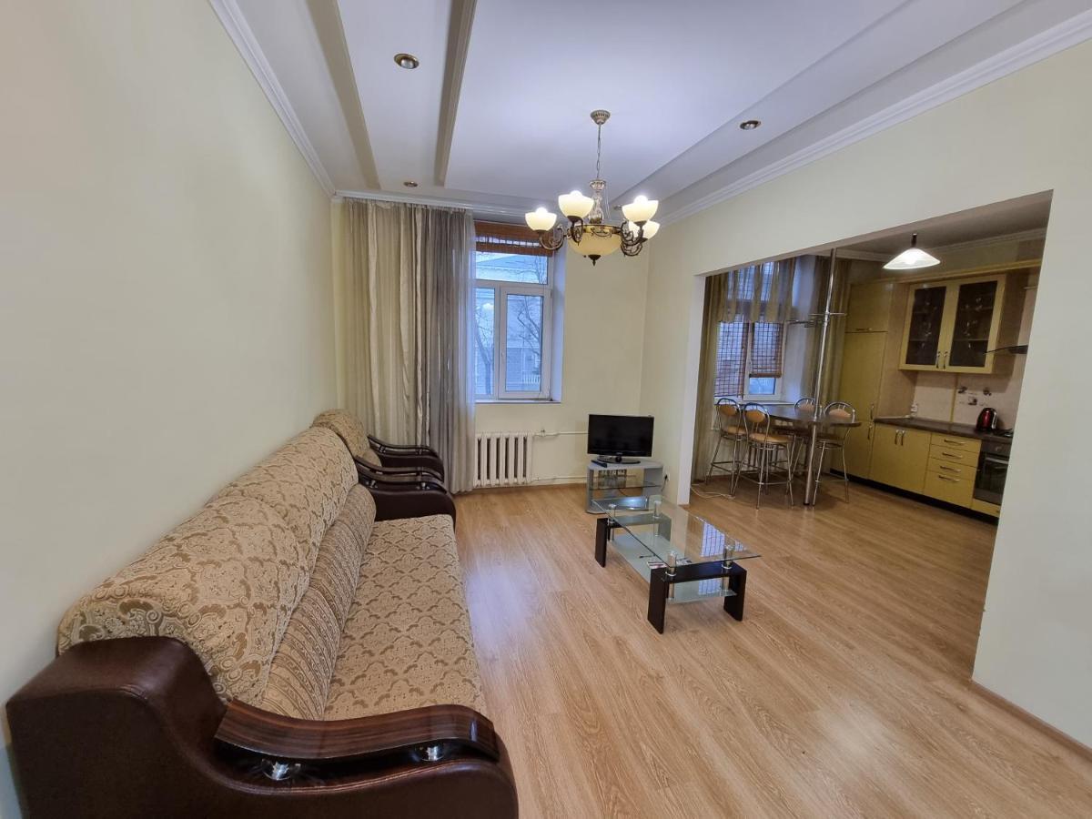 Stefan Cel Mare Boulevard Ultracentral Apartments In The Center Chişinǎu Buitenkant foto