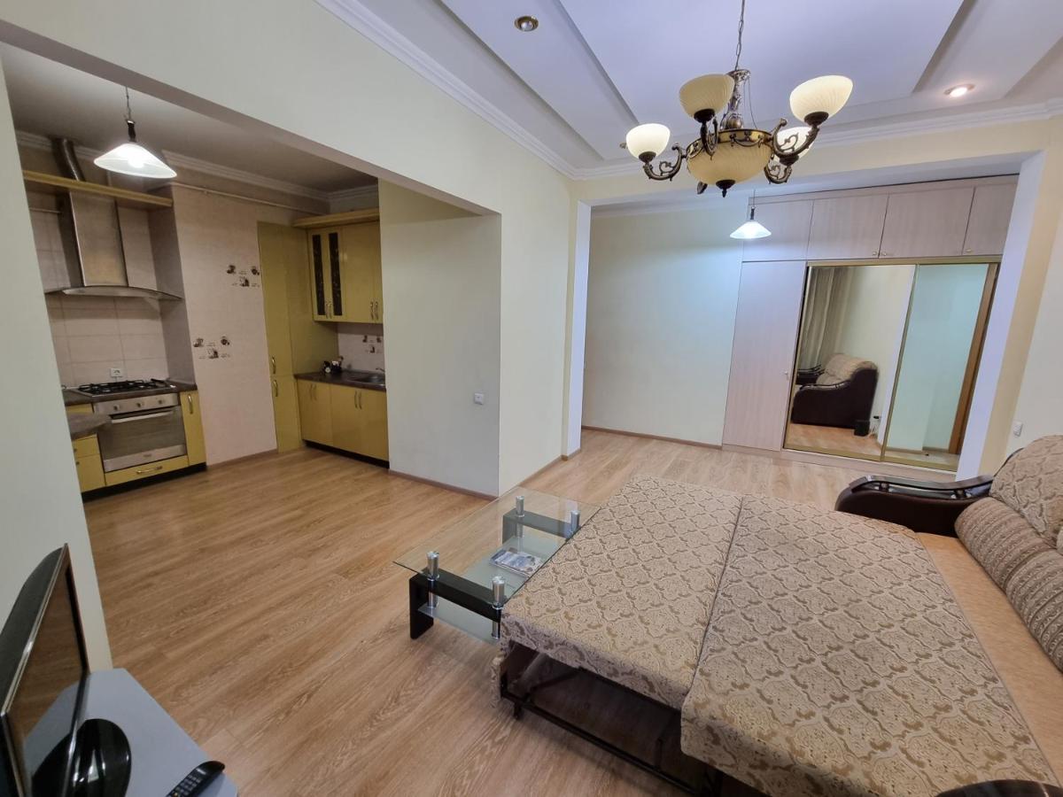 Stefan Cel Mare Boulevard Ultracentral Apartments In The Center Chişinǎu Buitenkant foto