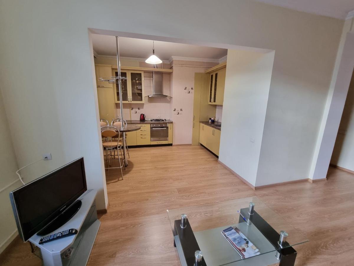 Stefan Cel Mare Boulevard Ultracentral Apartments In The Center Chişinǎu Buitenkant foto