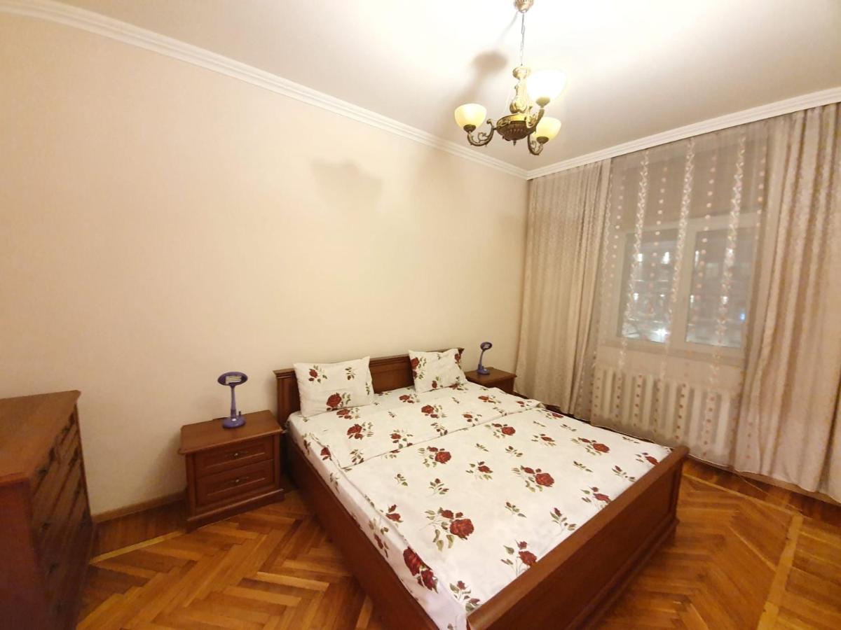 Stefan Cel Mare Boulevard Ultracentral Apartments In The Center Chişinǎu Buitenkant foto
