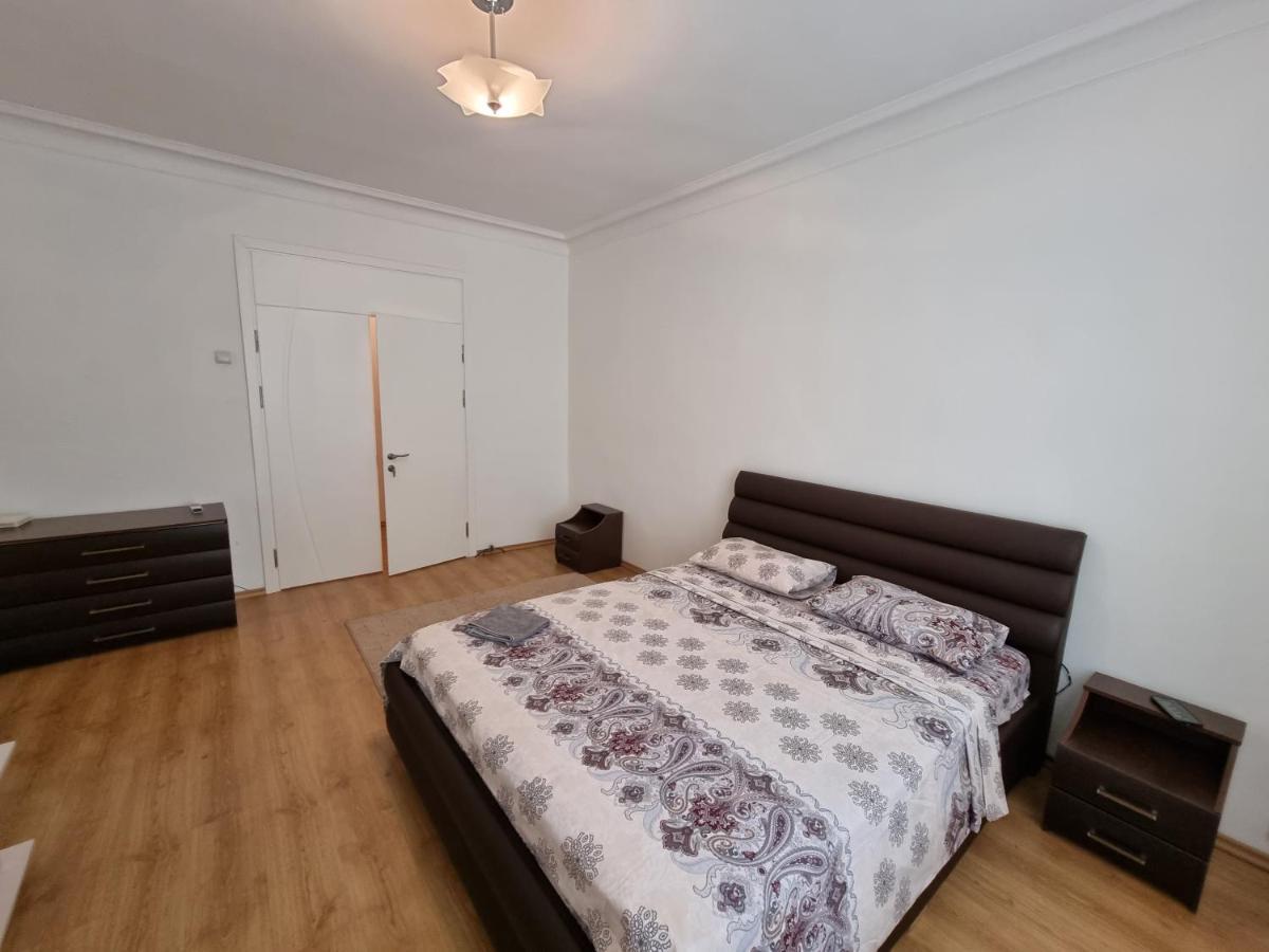 Stefan Cel Mare Boulevard Ultracentral Apartments In The Center Chişinǎu Buitenkant foto
