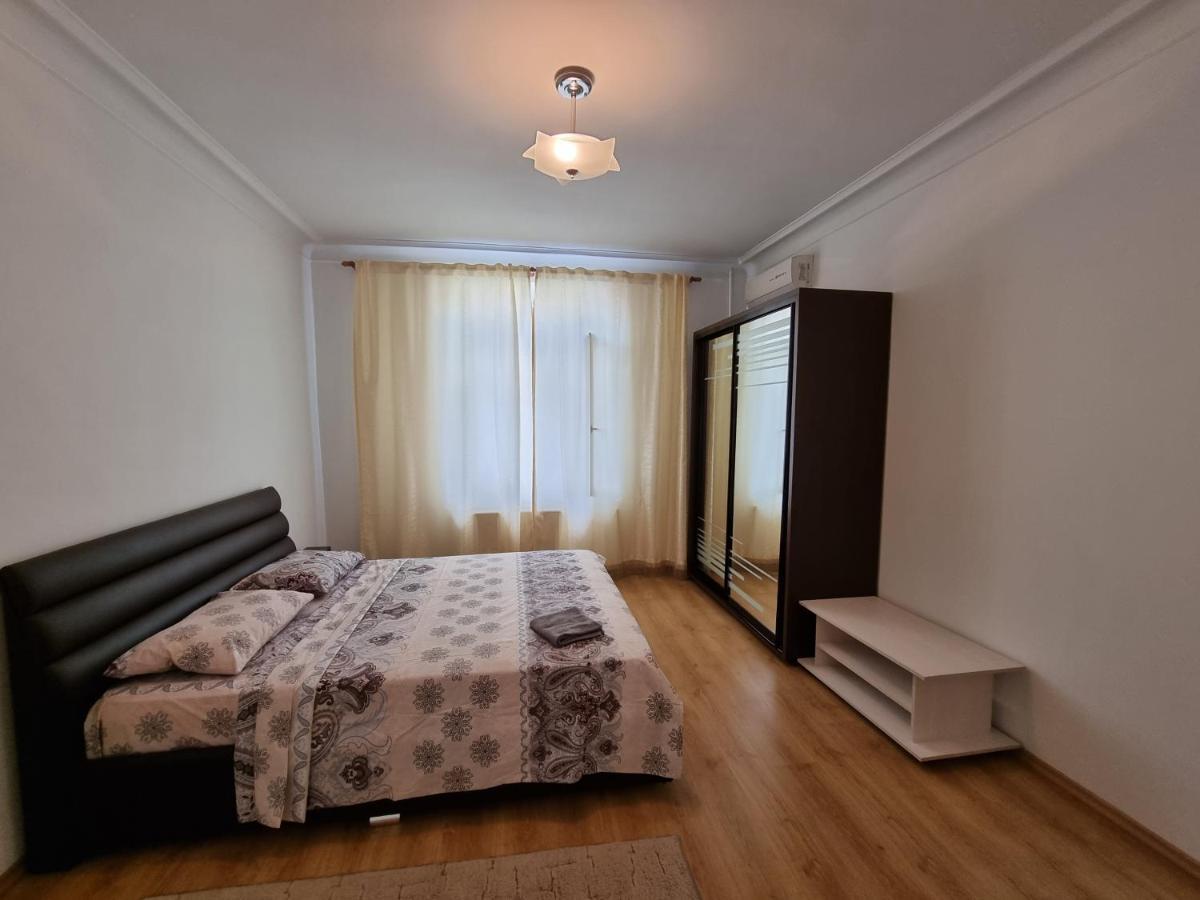 Stefan Cel Mare Boulevard Ultracentral Apartments In The Center Chişinǎu Buitenkant foto
